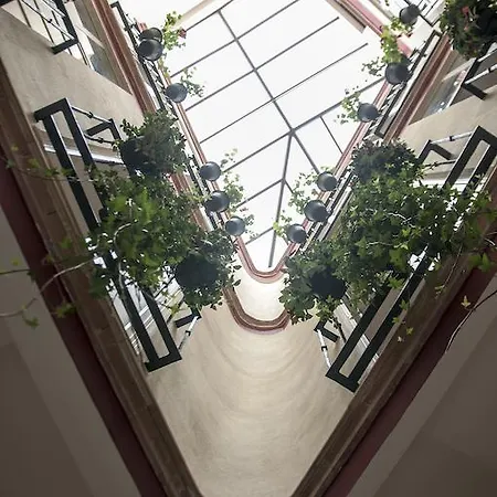 Callejon Del Agua Πανσιόν 2*